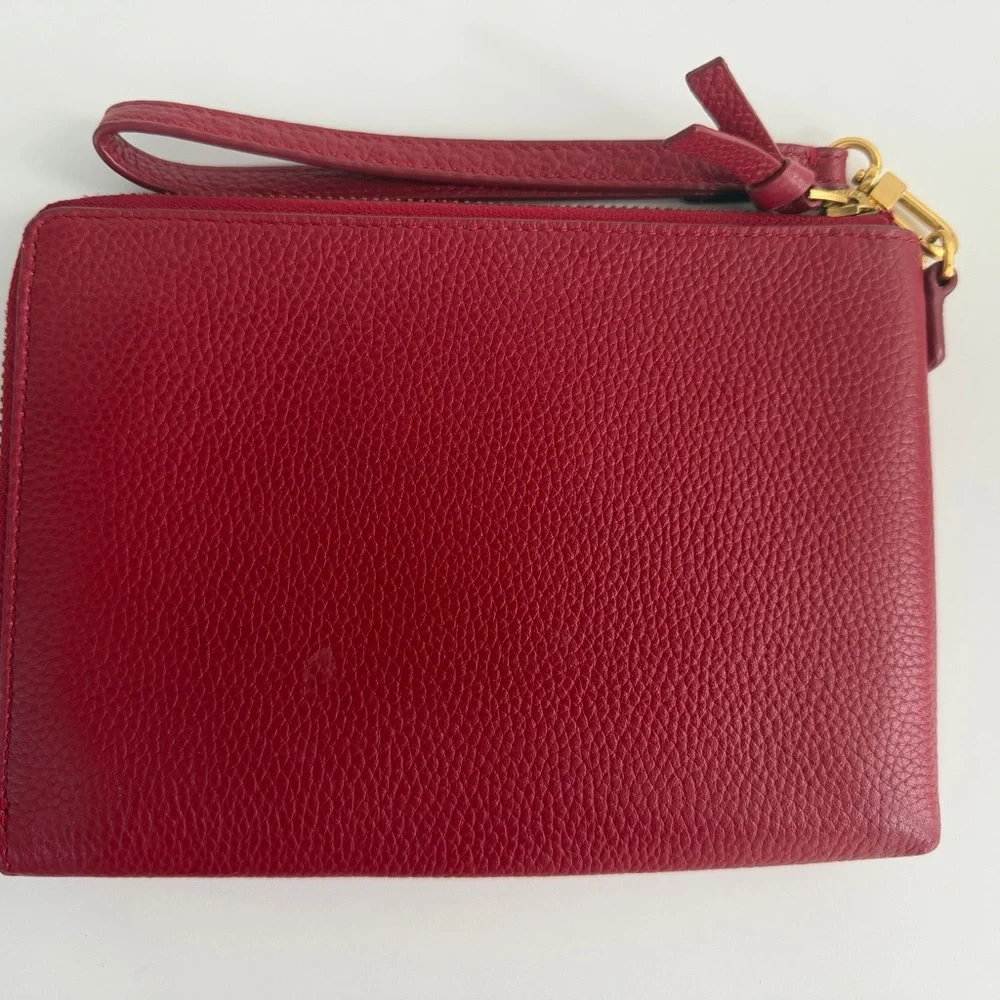 Tory Burch Red Leather Logo Wristlet/Clutch — Gently Used - Picture 2 of 3
